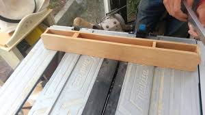 How To Make A Biesemeyer Type Fence To Improve Your Table Saw Rip Fence Diy Table Saw Jet Woodworking Tools Table Saw Accessories
