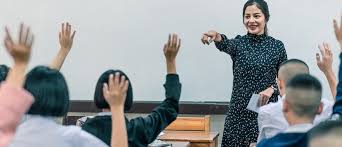 Marie was watching tv at before the class, find a cartoon with at least four vignettes. Communication In The Classroom Skills For Teachers