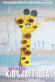 Paper Handprint Giraffe Kid Craft Artisanat De Garderie Creations Pour Nourrisons Bricolage Avec De La Colle