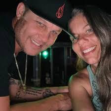 Sam Shea's Instagram, Twitter & Facebook