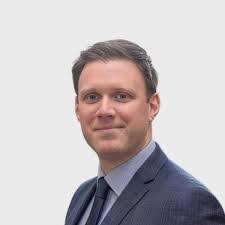 Steven Sitter's Instagram, Twitter & Facebook