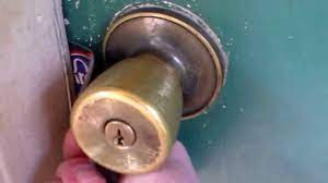 We provide tips & tricks that might save you calling us out. How To Unlock A Door With A Credit Card Or Dl Youtube