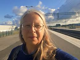 A warm welcome to our new members! We are happy you found your way to our  group and are looking forward to all the questions and learnings we will  share! Welcome! Irina