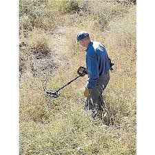 Thinking about buying a bounty hunter land ranger pro metal detector? Bounty Hunter Land Ranger Pro Metal Detector 11 Ellipical Biaxial Coil 7 69 Khz Prolr