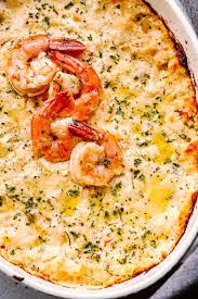 Shrimp Dip Hot Garlicky Cheesy And Super Creamy Shrimp Dip Perfect For A New Year S Party Or Game Day Gather In 2020 Shrimp Dip Shrimp Recipes Easy Hot Appetizers
