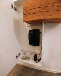 Telefonschrankchen Routerversteck Ideales Versteck Fur Router Festplatten Und Kabelsalat Der Holzklotz Aus Massiver E Mit Bildern Telefonschrank Router Verstecken Router