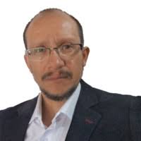 100+ perfiles de «Javier Estrada»