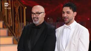 Maybe you would like to learn more about one of these? Raimondo Todaro Moglie Eta E Figlia Chi E A Ballando Con Le Stelle