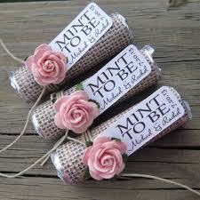 Dibuat oleh pengrajin berpengalaman, hasilnya sangat sarat dengan nilai seni bahan nilon kuat dan tahan lama. 15 Idea Doorgift Kahwin Yang Menarik Dan Cute Doorgift Ke 15 Idaman Mak Mak Bidadari My