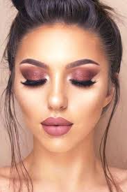 Makeup Products 2018 Sevgililer Gununde Pembe Gulkurusu Makyaj Nasil Yapilir Sevgililer Gunu Makyaji Nasil Ya Elegant Makeup Eye Makeup Tips Smokey Eye Makeup