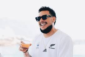 Aka Speaks Up About Video Of Him Kissing New Girlfriend I Was Single At The Time Jozi Wire