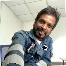 An extremely powerful leader is not one with great authority but one with  the ability to rally a group of individuals for a common cause, enabling a  synergy among the team that