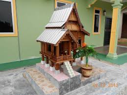 Sejarahnya dulu, kompang asalnya dari dunia arab yang kemudian masuk ke tanah melayu saat zaman kesultanan melaka oleh pedagang india muslim. Melaka Replika Rumah Melayu Tradisional Inicio Facebook