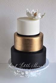 Black And Gold Wedding Cake 32 Ideas Wedding Cakes Black Gold Simple For 2019 Gold Wedding Cake Simple Wedding Cake Wedding Cakes