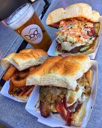 Ringer cheddar cheese, smoked bacon, onion rings, bbq sauce. Dog Haus The Absolute Wurst Aufnahme Von Dog Haus Biergarten Vista Tripadvisor