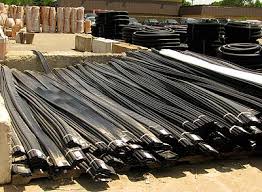 The average price for steel landscape edging ranges from $10 to $30. Don T Buy Cheap Rinky Dink Plastic Landscape Edging Renegade Gardener