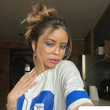 Joanna queen fashion World