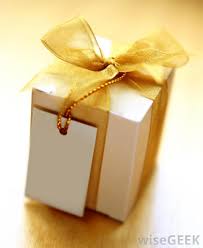 Bookmark this list for wedding season. What Are Some Good Gifts For A Bridal Shower With Pictures