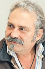 (sesin inanılmaz değişimi!) tv100 32.066 lượt xem2 năm trước. Haluk Bilginer Icin 40 Fikir Ev Hanimi Tiyatro Dergi