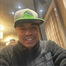 Chris Rock jokes with Howard about getting in shape, learning to swim, and  reveals which celebrity he would want to date. Get his full interview