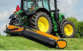 Vorhang Auf Fur Maximus Landwirtschaftliche Maschinen Mulchen Traktoren