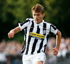 (born 20 feb, 1990) forward for lazio. Ciro Immobile Bio Net Worth Wife Family Position Current Team Contract Stats Salary Transfer Injury Nationality Age Facts Wiki Height Gossip Gist