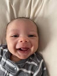 Elizabeth Decamp's Instagram, Twitter & Facebook