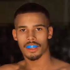 Malakai Gough vs. Iestyn Jones, Adrenalin Fight Night