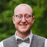 Andy Doucet's Instagram, Twitter & Facebook