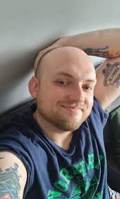 FIF! Does anyone else hate when your brain decides to think you are lonely  so you go back onto a dating site to see what happens but just end up with  worse