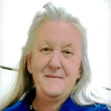 Bernadine Roberts's Instagram, Twitter & Facebook