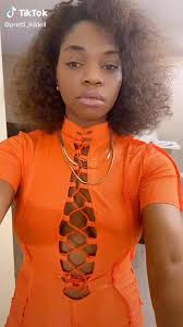 I do this with ease ✨, @pretti_liddell in the “So Perfect Romper”. Use her  discount code “Prettiliddell” to get $$ OFF! ❤️‍🔥