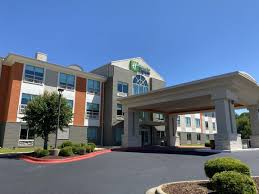 Find great deals on beachfront hotels in enterprise, backed by our daily hot rate deals, and save 60% today! Hotels With Kitchens In Enterprise Al Candlewood Suites Enterprise Price From Usd 132 05