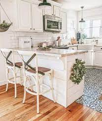 53 Kitchen Breakfast Bar Design Ideas To Inspire You Decoration Kitchen Breakfast B Kitchen Remodel Small Rustic Farmhouse Kitchen Farmhouse Kitchen Decor
