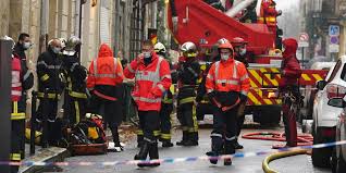 Pompiers à bordeaux après l'explosion du 6 février 2021. Disc9ppw2jcmlm