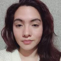 Esmeralda Peraza's Instagram, Twitter & Facebook