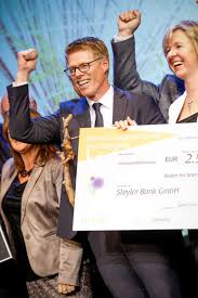 The steyler bank is a private bank in the legal form of a limited liability company and has share capital of around €2.5 million. Auszeichnungen Fur Sparda Bank Hessen Sowie Weitere Banken