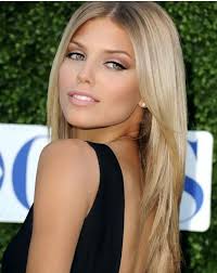 Fresh Natural Wedding Makeup Ideas Weddingmix Green Eyes Blonde Hair Hair Beauty Hair Makeup