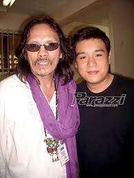 Vandolph quizon, one of dolphy's 18 children from six relationships, denied that there are problems concerning vandolph quizon reveals why he chose to remain faithful to his wife, jenny quizon. Larawan Sa Canvas Vandolph Quizon Anak Ng Comedy King Pinoy Parazzi
