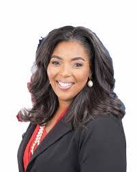 Natasha Platt's Instagram, Twitter & Facebook