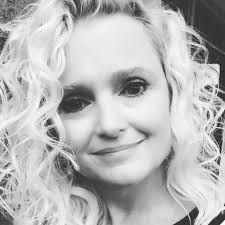 Not Your Mother's Mini Curl Talk Activating Mousse