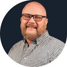 Scott Rust's Instagram, Twitter & Facebook