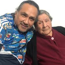 Hoy es el Cumple 87 de mi Tia ana la Hermana de mi papá ❤ ¿Nos parecemos  que decis?