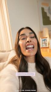 Estoy feliz y agradecida con Glycolic Bright de L’Oréal Paris. He notado  cómo mis manchas han disminuido, mi piel luce más uniforme y radiante. ¡De  verdad se nota la diferencia! , Emocionada de ser ...