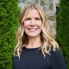 Sheri Robbins's Instagram, Twitter & Facebook