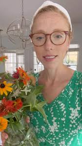 It’s been quite a journey these 7 months! What I eat for breakfast now and  what I used to eat 🥣🍦plus a LABOR DAY SALE