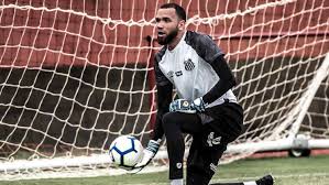 Santos futebol clube é um clube poliesportivo brasileiro da cidade de santos, são paulo. Goleiro Everson Entra Na Justica Contra O Santos E Busca Rescisao De Contrato Jogada Diario Do Nordeste