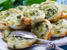Feuilletes Escargots A L Ail Des Ours Recettes Recette Recettes De Cuisine Recette Ail Des Ours