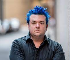 Jason thompson is an editor and producer, known for i survived a japanese game show (2008), flavor of love (2006) and greatest american dog (2008). Chef Jason Santos Is Gordon Ramsay S New Sous Chef On Hell S Kitchen