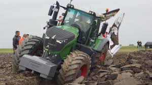 Neue und gebrauchte fendt traktoren und landmaschinen kaufen: Fendt Vario 1050 Met Kverneland Pw 12 Schaar Ploeg Trekkerweb Youtube